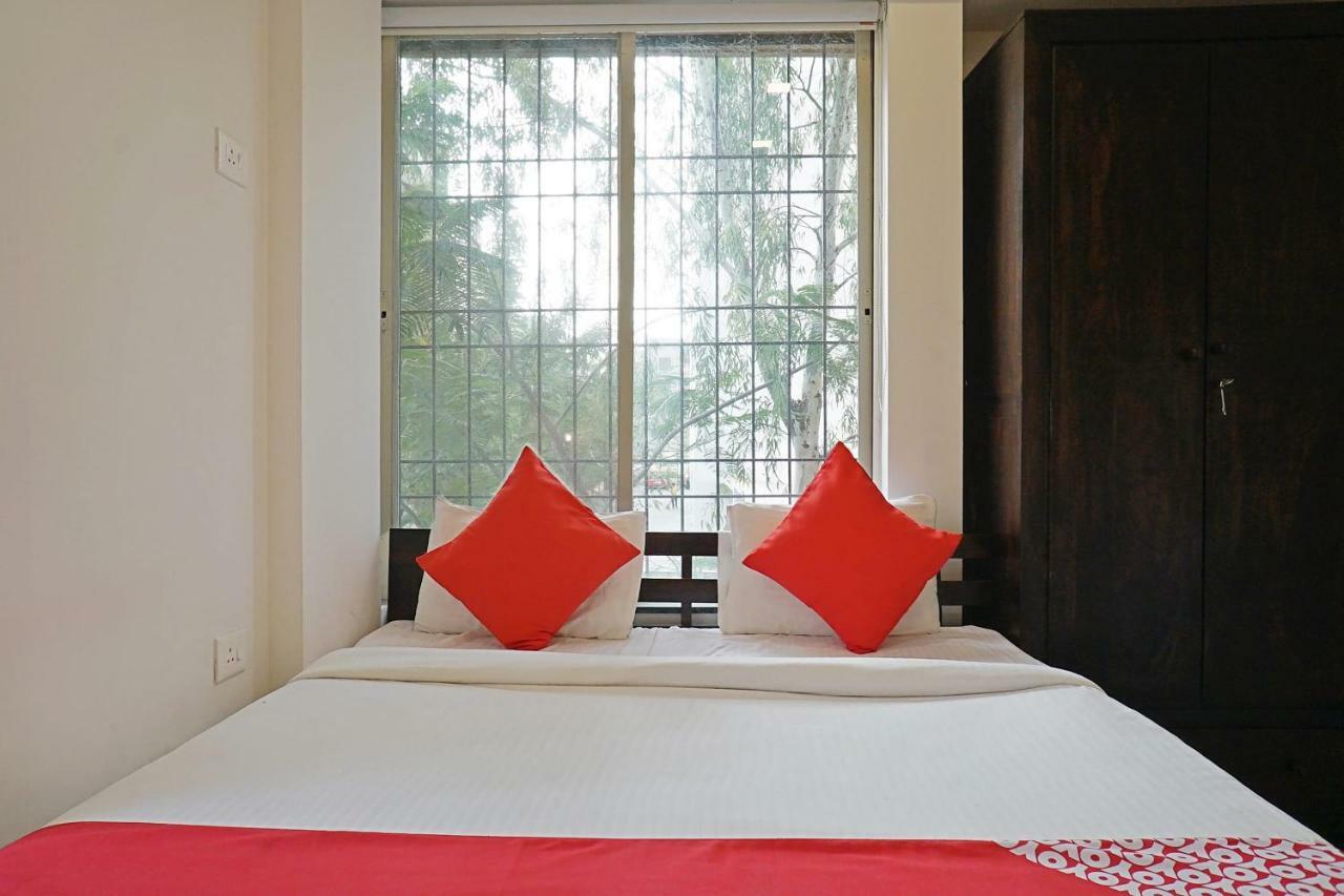 Oyo 12227 Hotel Resonare Baner Pune Exterior foto